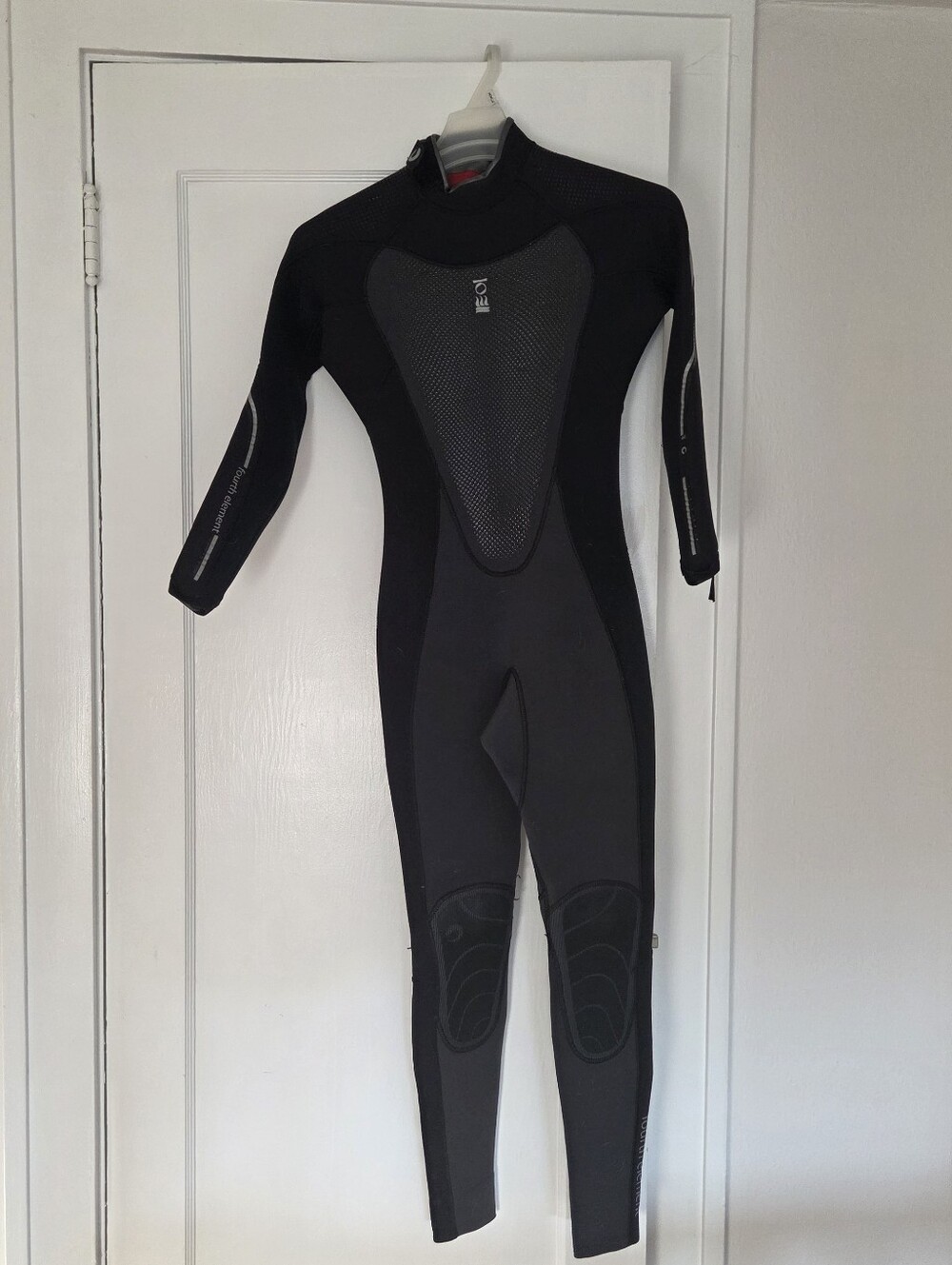 Fourth Element Women’s 5mm Full Wetsuit Scuba Diving- Size Small